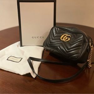 Authentic Gucci bag  Black and gold 9.5”W x 5”H x 3”D